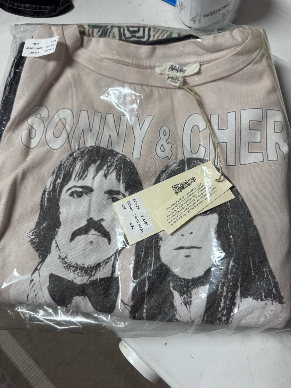 NWT Blue Velvet Sonny & Cher Concert Poncho Top Boho Aztec Sleeves L/XL Fits 2X - Picture 6 of 6